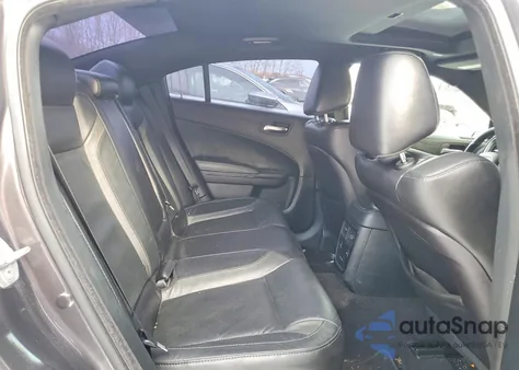 2019 Dodge Charger Sxt z USA, uszkodzony, nr VIN 2C3CDXJG3KH730381